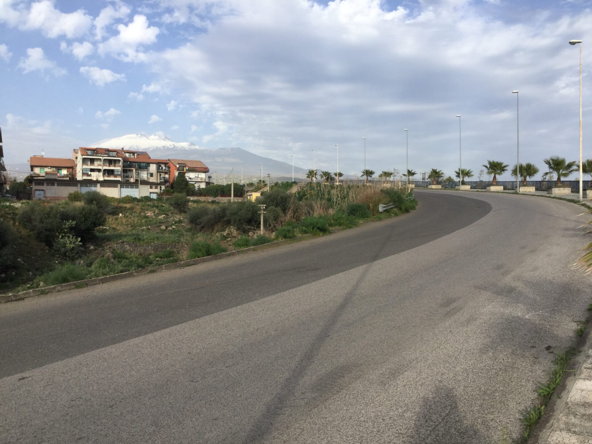 Santa Maria di Licodia, petizione viale Strasburgo: ok ai cestini; messa in sicurezza in stand-by