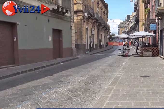 Biancavilla, lavori in via Vittorio Emanuele commercianti sul piede di guerra