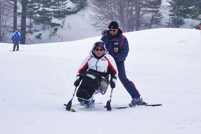 Etna, Soccorso alpino della Polizia salva tre sciatori