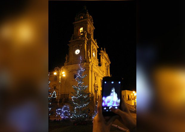 Biancavilla, concorso fotografico “Natale in…uno scatto”