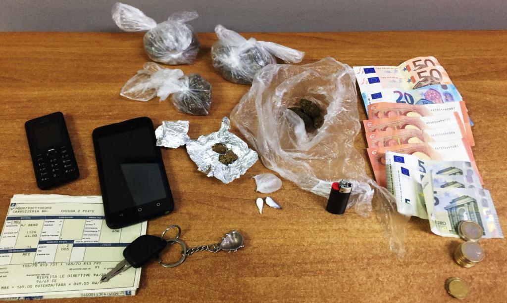 Biancavilla. Arrestato spacciatore 24enne