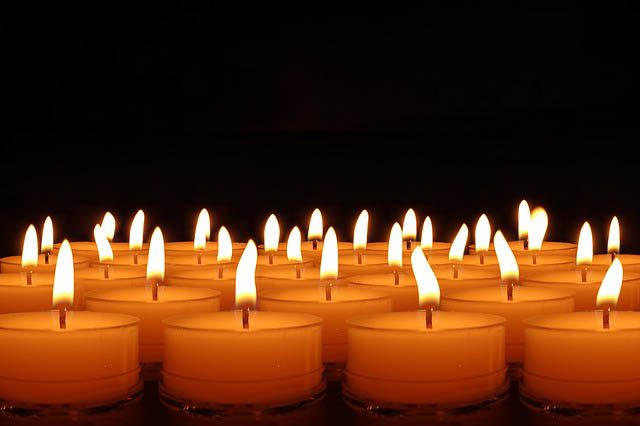 Paternò. Fiaccolata nel ricordo della piccola Isabel