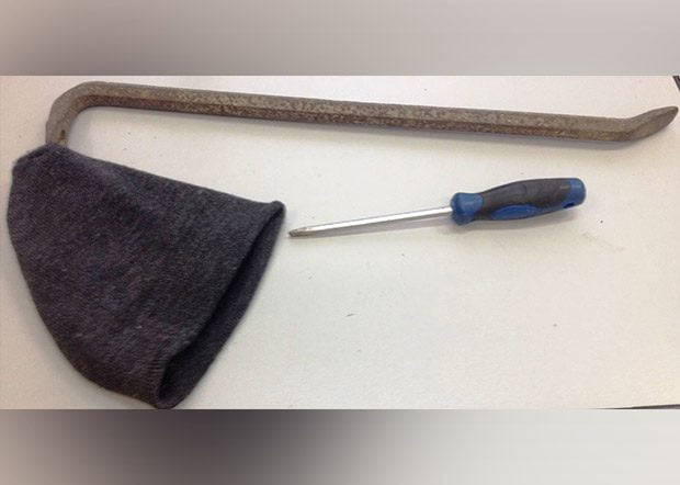 Paternò, denunciato uomo per furto aggravato