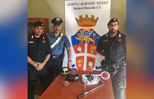 Biancavilla. Truffa dello specchietto, arrestati due adraniti