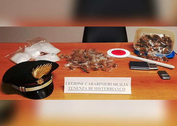 Misterbianco. Arrestato 19enne per droga