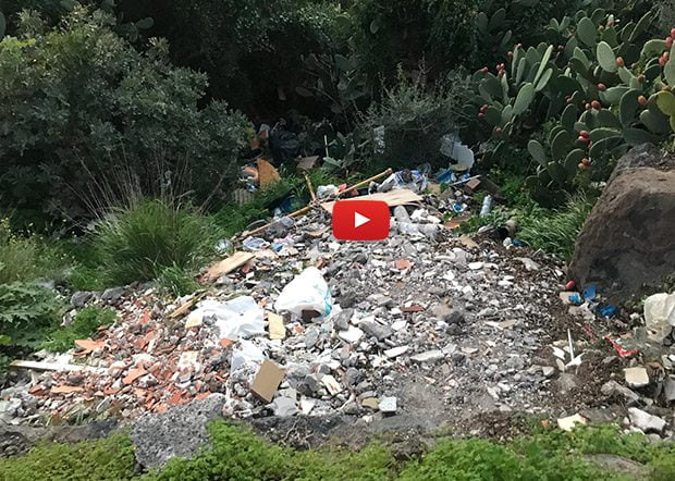 Santa Maria di Licodia. Inciviltà in contrada Panuzza