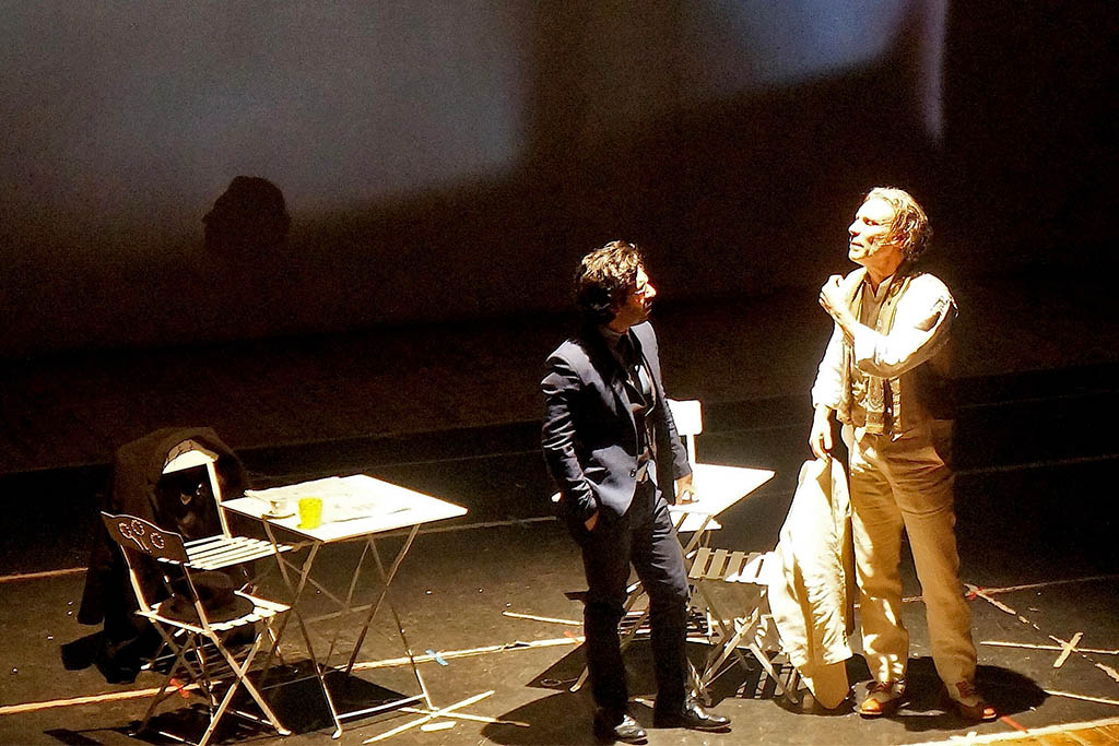 Biancavilla. Al Teatro “La Fenice” “L’Uomo dal fiore in bocca” con Mario Opinato