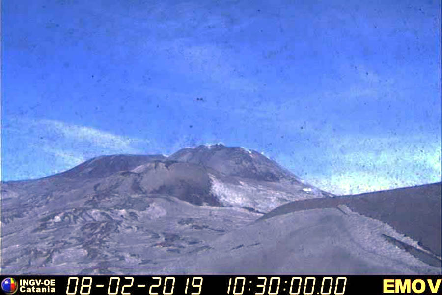 Etna, violenta emissione di cenere dal Cratere di Nord-Est