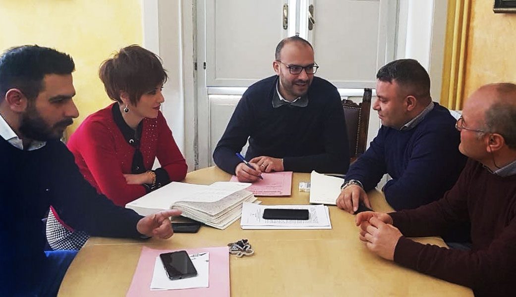 Biancavilla. Fluoreoedenite, giunta delibera istituzione Info-point