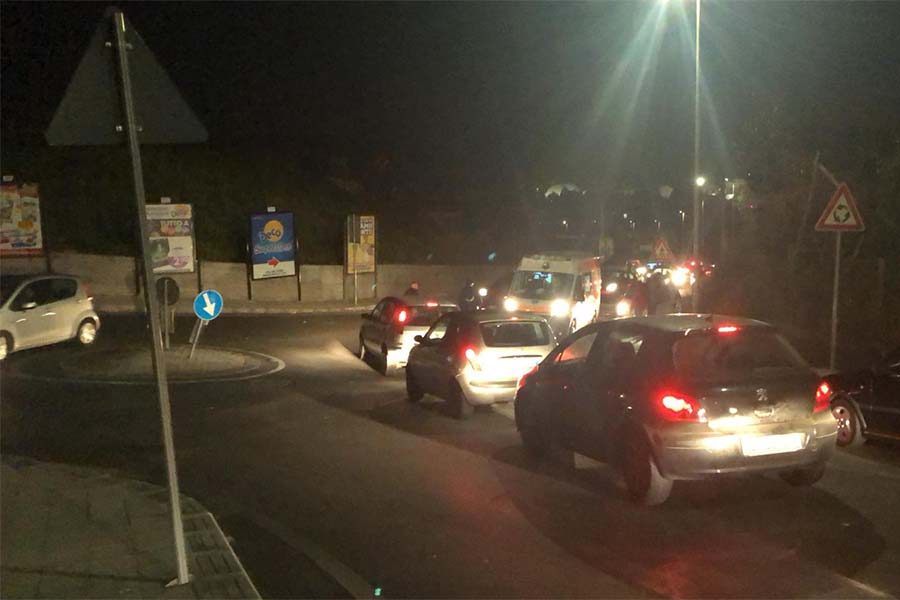 Adrano. Incidente autonomo in via San Paolo