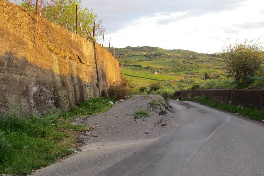 Cinque milioni per risanare la strada Bronte Stuara Santa Venera