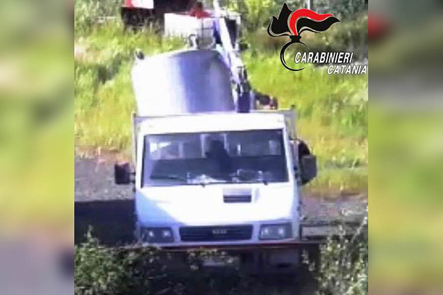 Belpasso. Furto in un deposito di una impresa edile: due arresti