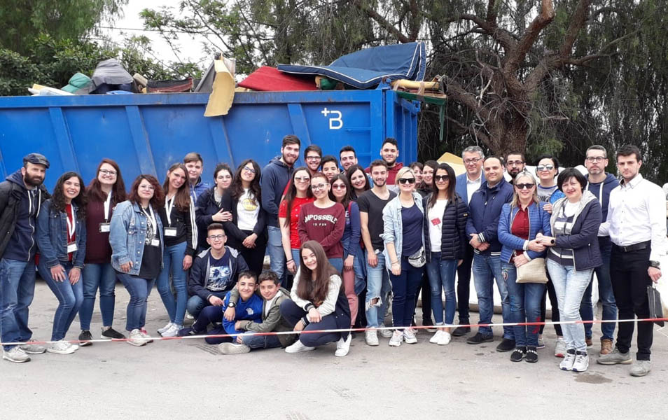 Belpasso. Successo per #differenziati ricicla