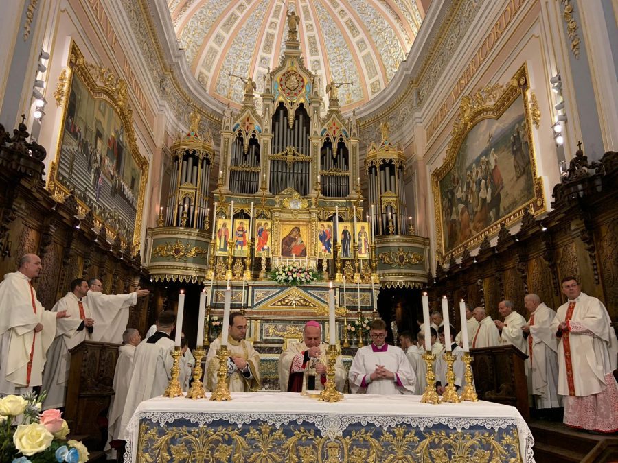 Biancavilla. La Chiesa Madre riapre al culto dei fedeli