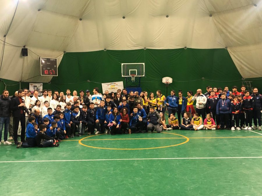 Adrano. Successo per la giornata “sporti..amo insieme”