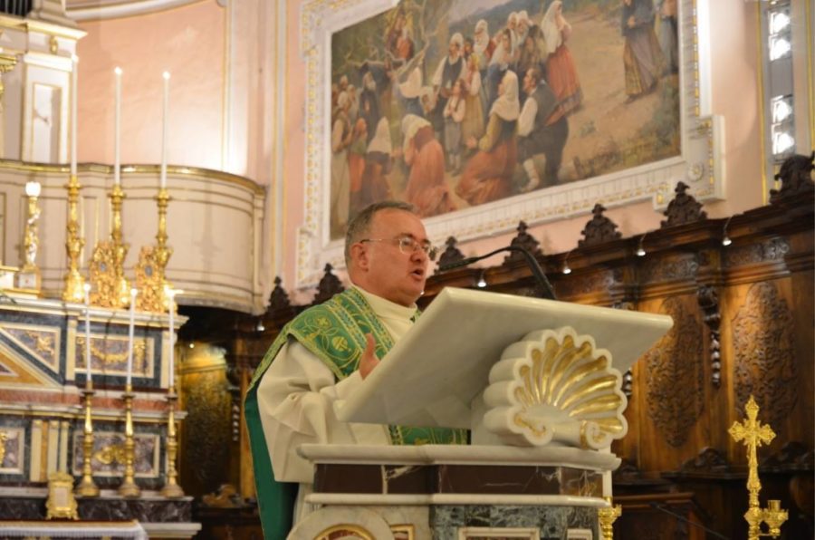 Biancavilla. Don Antonino Tomasello: “Immenso è il dolore. Grande lo sconcerto”