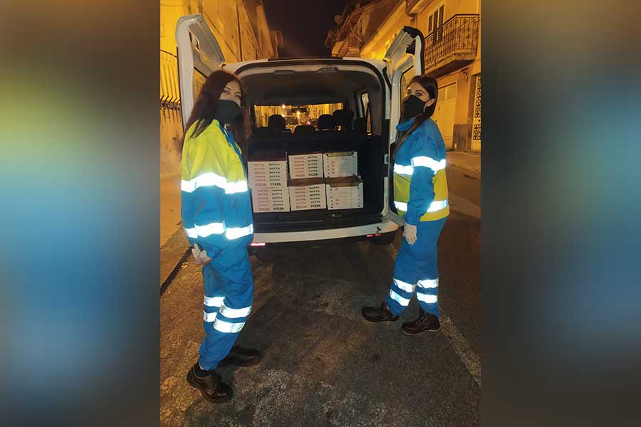 Santa Maria di Licodia. Ristorante dona 70 pizze ai più bisognosi tramite la Misericordia
