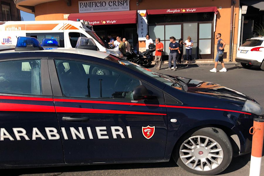 Biancavilla. Uomo accoltellato in via Vittorio Emanuele