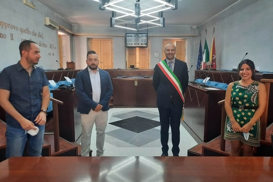 Biancavilla. Hanno giurato gli assessori Pennisi e Scalisi