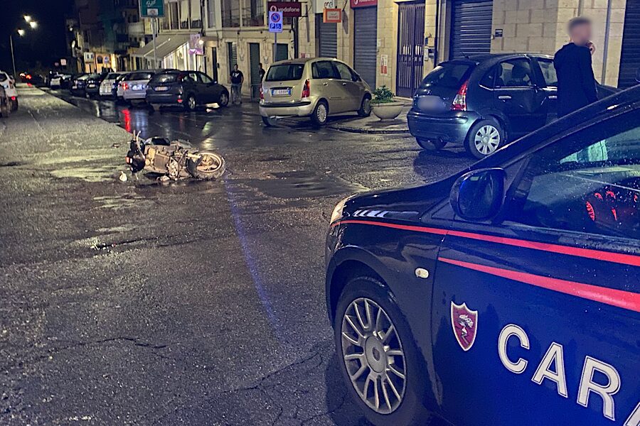Paternò. Grave incidente scooter-auto