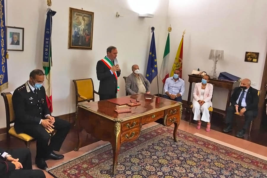 Paternò, a palazzo Alessi il saluto al capitano dei Carabinieri Angelo Accardo