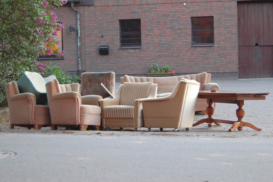 Anche a Biancavilla sospeso ritiro ingombranti e dei materassi