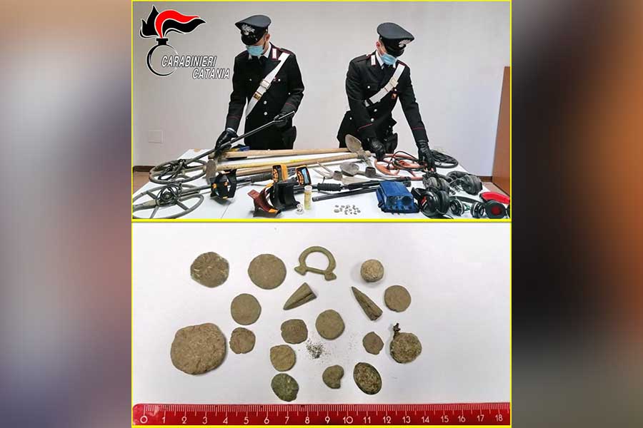 Mineo. Denunciati 3 tombaroli di Paternò