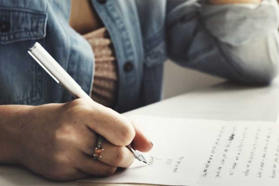 Covid19. Le festeggiarono il compleanno in corsia, ragalnese ringrazia con una lettera