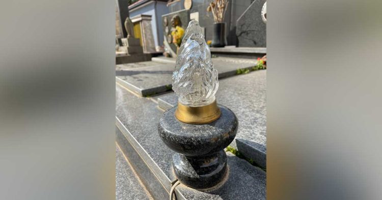 Santa Maria di Licodia. I defunti rimangono al buio