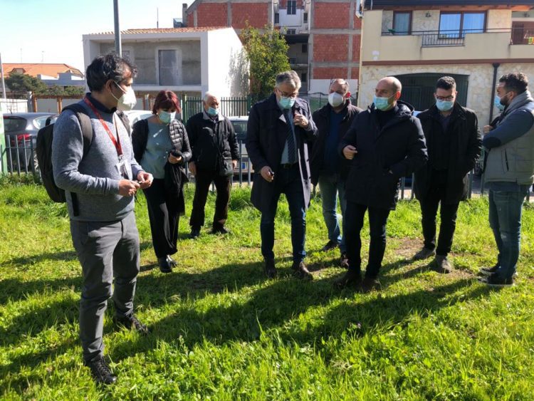 Belpasso. Incontro tra Arpa e Comune per risolvere la questione “cattivi odori” della Zona industriale di Piano Tavola