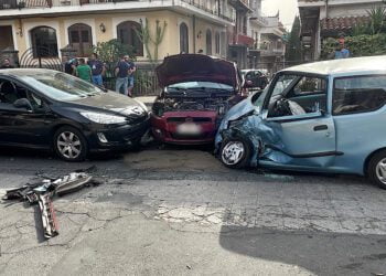 Biancavilla. Incidente in viale Cristoforo Colombo
