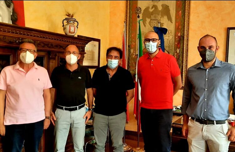 Biancavilla. Arriva task-force vaccinale per alcuni quartieri