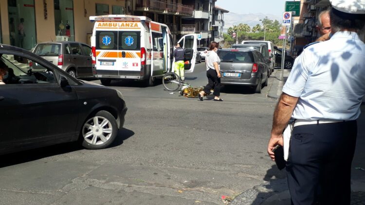 Paternò. Anziano in bici muore in via Bellia