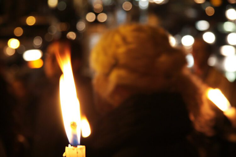 Bronte. Questa sera fiaccolata contro ogni forma di violenza sulle donne