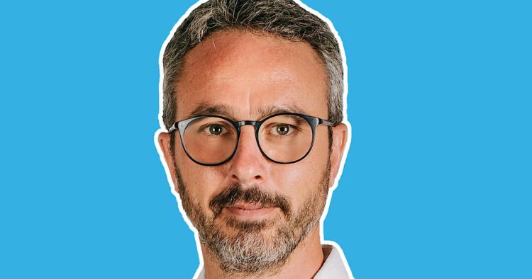Adrano. Il candidato sindaco Pellegriti raggiunto da pesanti intimidazioni
