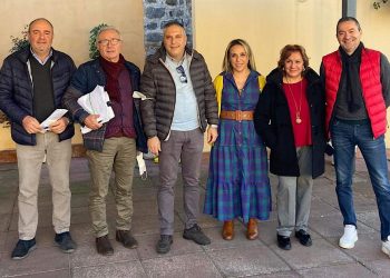 S. M. di Licodia. L’opposizione dice a Mastroianni: “Il Re è nudo”