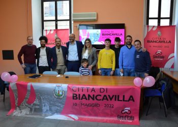 Giro d’Italia. Presentato il video “Biancavilla in maglia rosa”