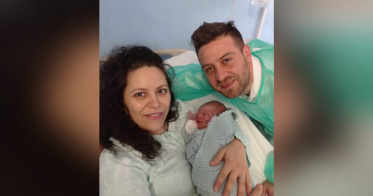 Fiocco azzurro in famiglia Yvii: è nato Carmelo Vincenzo Cantarella