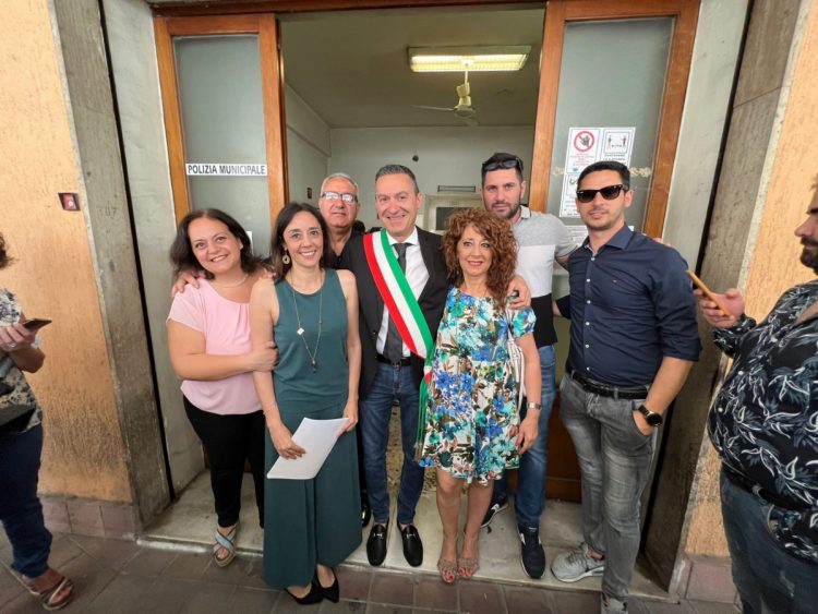 S.M. di Licodia. Giovanni Buttò proclamato sindaco