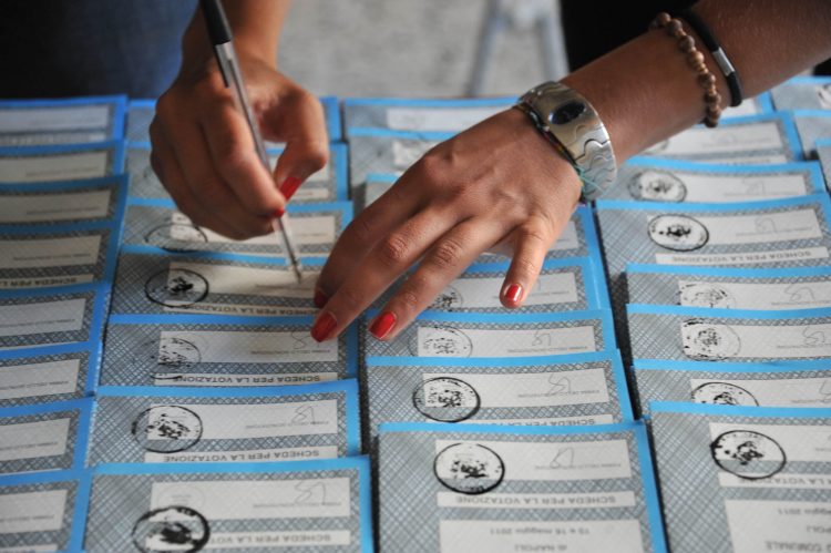 S.M. di Licodia. Estratti gli scrutatori per amministrative e referendum