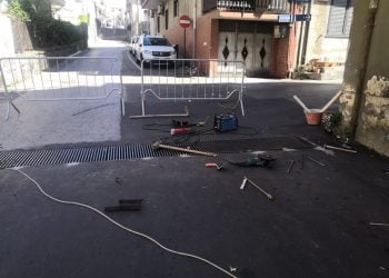 S.M. di Licodia. Riparate caditoie in via La Marmora e Ameglio