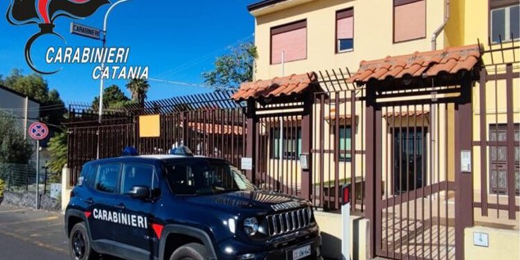 Ragalna. Dipendente postale di 36 anni indagato per truffa