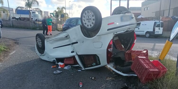 S.M. di Licodia. Incidente in via Cavaliere Bosco