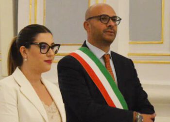 Biancavilla. Il Sindaco Bonanno attribuisce delega per le “Aree Interne” e “Unione dei comuni” al consigliere Martina Salvà