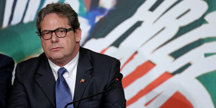 Ars. Miccichè si dimette dal senato e resta all’Ars