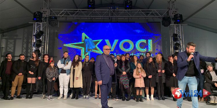 Adrano. Grande spettacolo con “Voci All’Arena dell’Etna”