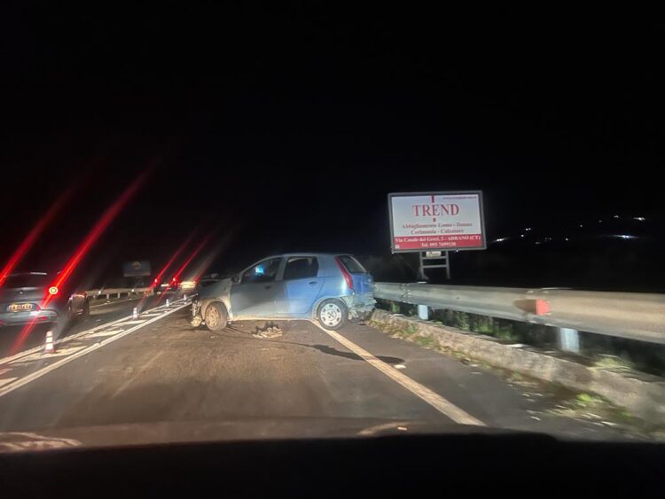 Biancavilla. Incidente nella SS 284