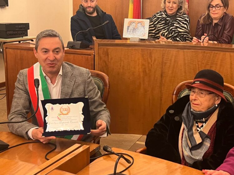 S.M. di Licodia. I 100 anni di Carmelina Rapisarda