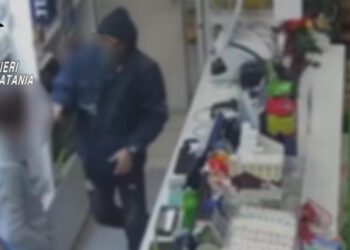 Rapine tra Adrano e Biancavilla. Arrestato