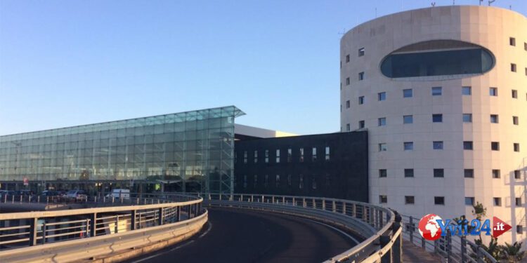 Catania. Autonoleggio nell’aereoporto truffava clienti